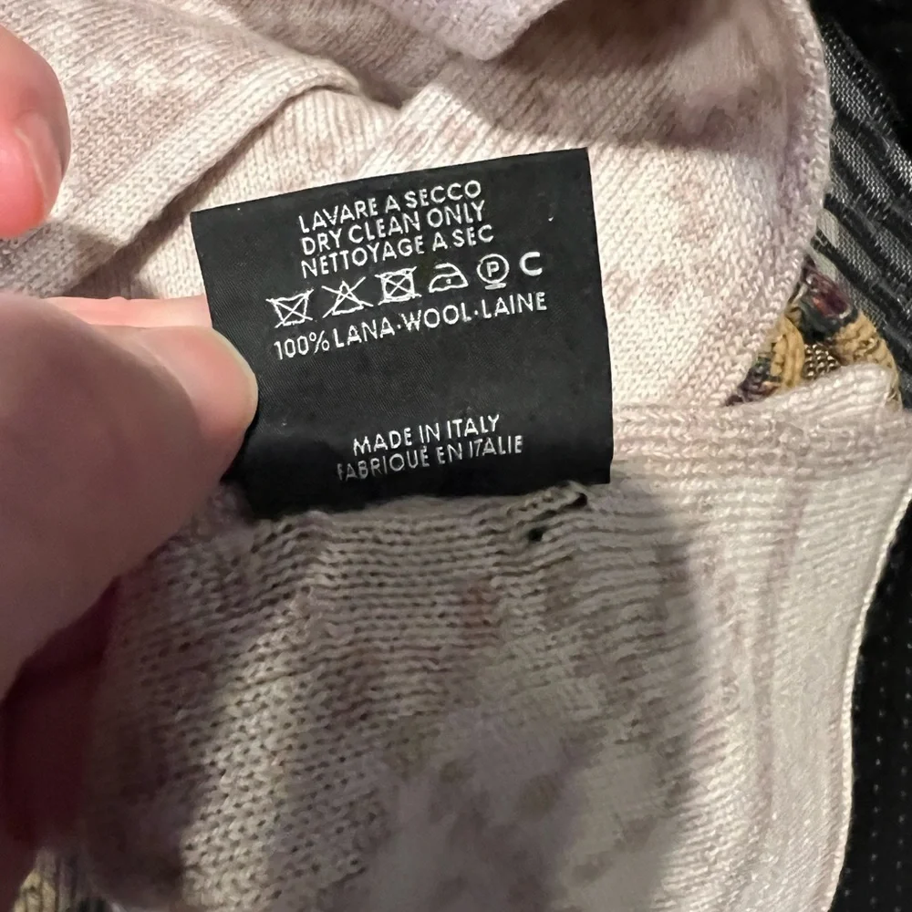Gucci DOUBLE JACQUARD GG WOOL SCARF